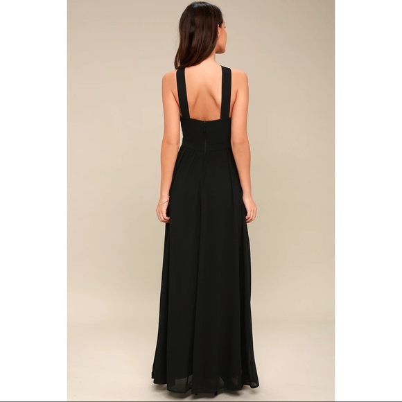 Lulu’s black Maxi Dress - Picture 2 of 5